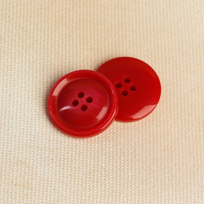 Пуговица, 4 прокола, 21,5мм, цвет красный