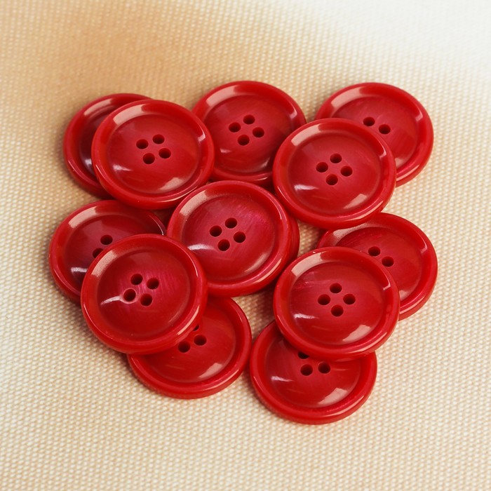 Пуговица, 4 прокола, 21,5мм, цвет красный
