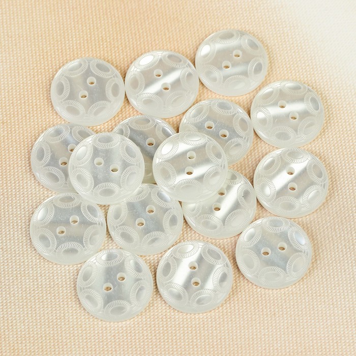 Пуговица, 2 прокола, 21,5мм цвет белый