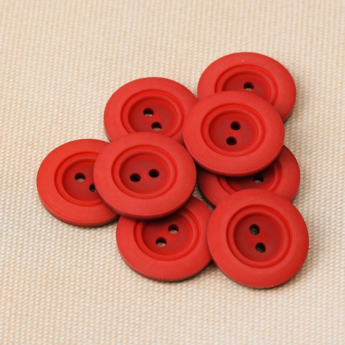 Пуговица, 2 прокола, 20,5мм, ярко-цвет красный
