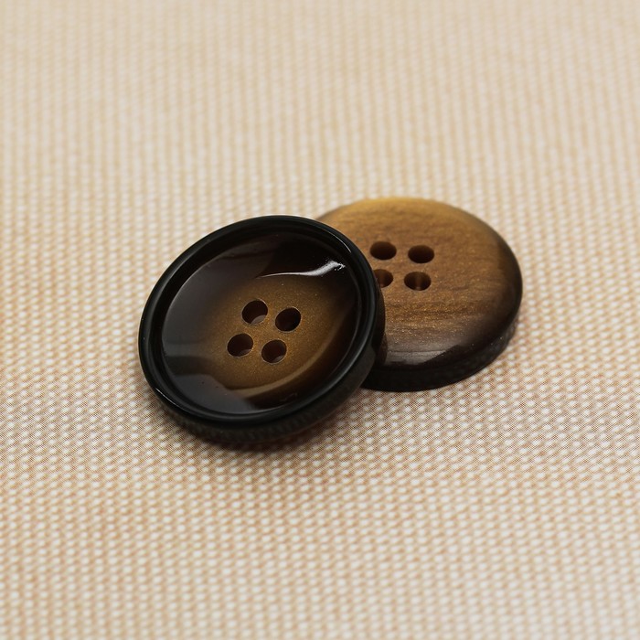 Пуговица, 4 прокола, 20,5мм, цвет коричневый