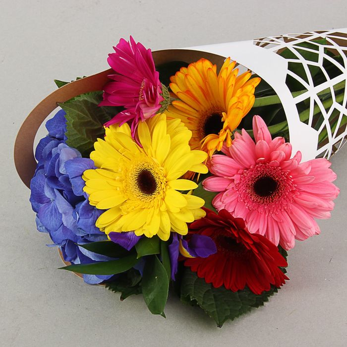 Пакет для цветов с вырубкой "Мед", кувшин 37 х 18 см