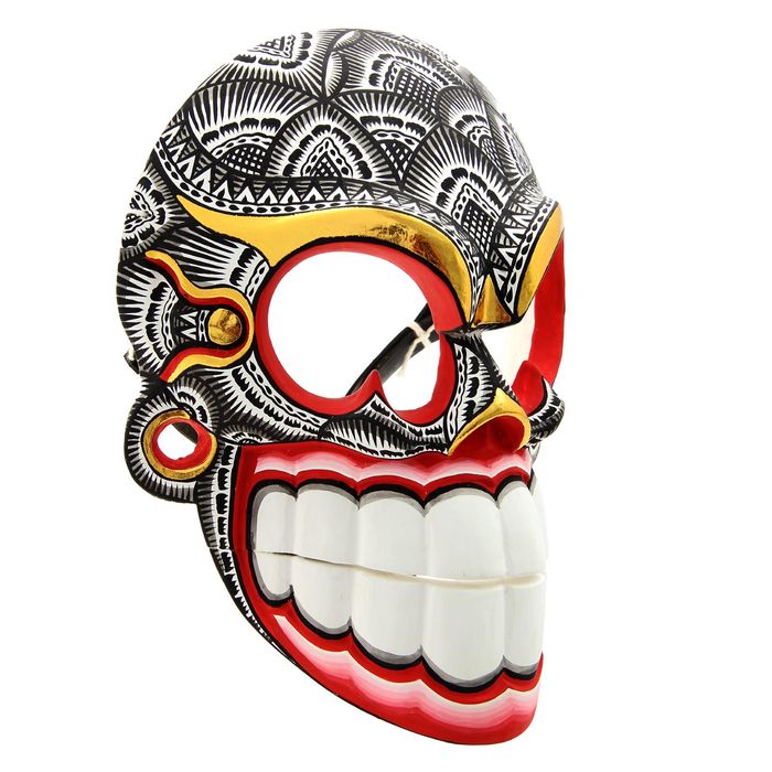 Маска авторская роспись "Дерз", красный