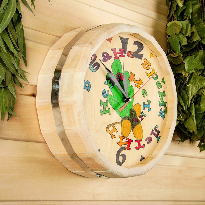 Часы банные бочонок «В бане время летит незаметно»