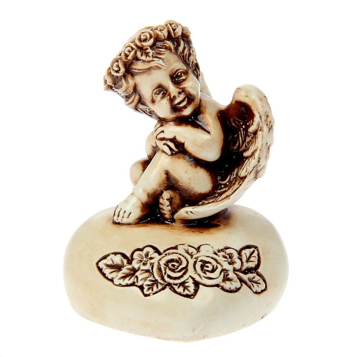 Сувенир "Ангелочек на сердце"