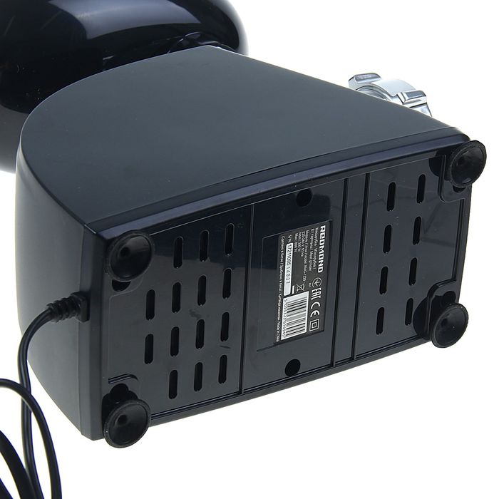 Мясорубка Redmond RMG-1229, 800 Вт, 1.6 кг/мин, насадка для колбас