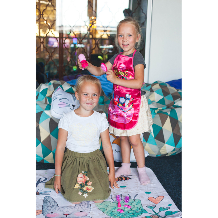 Набор игровой «Парикмахер», 6-8 предметов, БОНУС — книжка-раскраска «Узнаём профессии вместе», фартук, МИКС