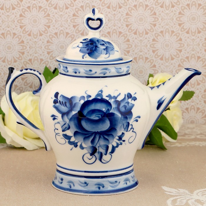 Чайник «Юность», гжель, фарфор, 2 сорт