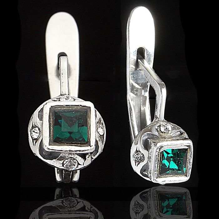 Серьги "Ванга", цвет зеленый в черненом серебре