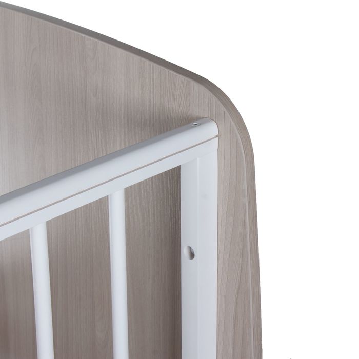 Детская кроватка «Сашенька» с ящиком, цвет ясень шимо светлый/белый