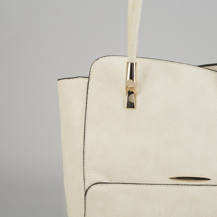 Сумка женская на молнии, 1 отдел с перегородкой, 2 наружных кармана, длинный ремень, цвет молочный