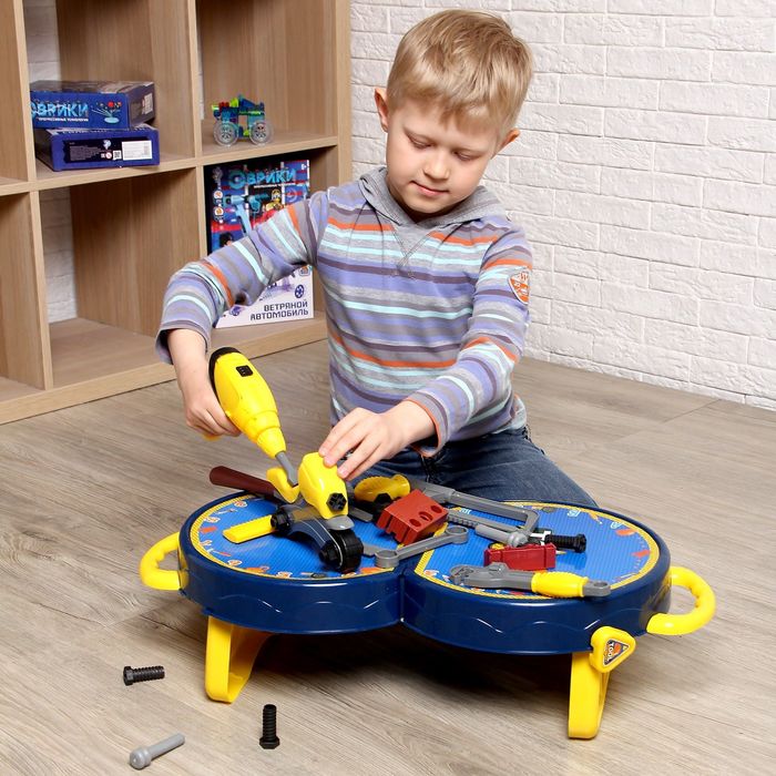 Игровой модуль "Юный слесарь", с механической дрелью, 25 элементов