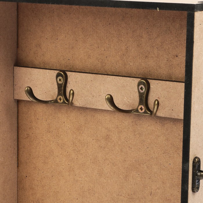 Ключница "Скамья" 20х25х6 см