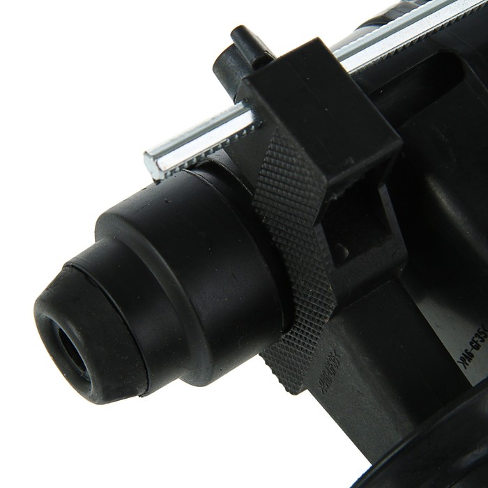 Перфоратор TUNDRA basic P-001-600, 600 Вт, 800 об/мин, 3900 уд/мин, 1.5 Дж, 2 режима