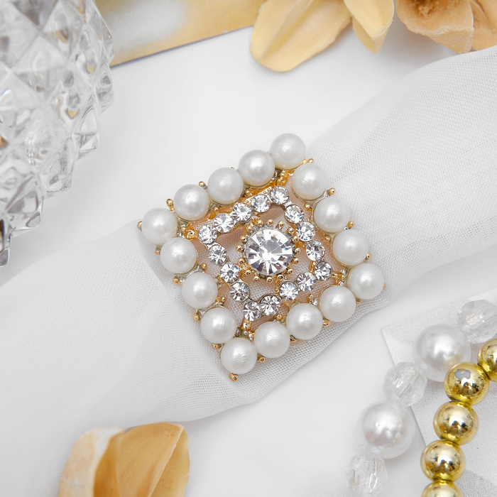 Зажим для платка "Жемчужный ромб", цвет белый в золоте