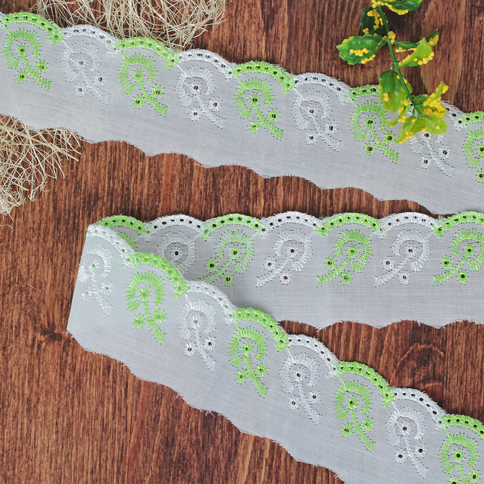 Кружево "Шитьё", ширина 50мм, 14±1м, цвет бело-зелёный