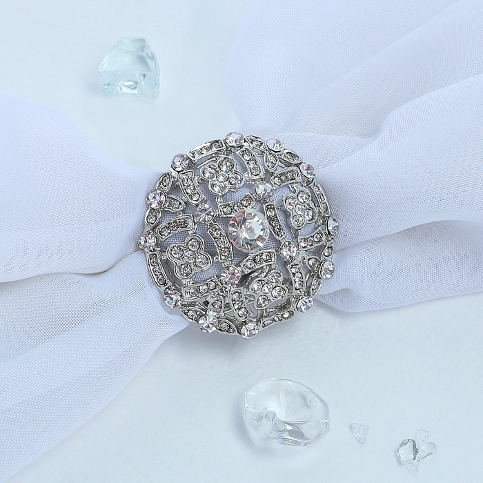 Зажим для платка "Ажур" цветочки, цвет белый в серебре