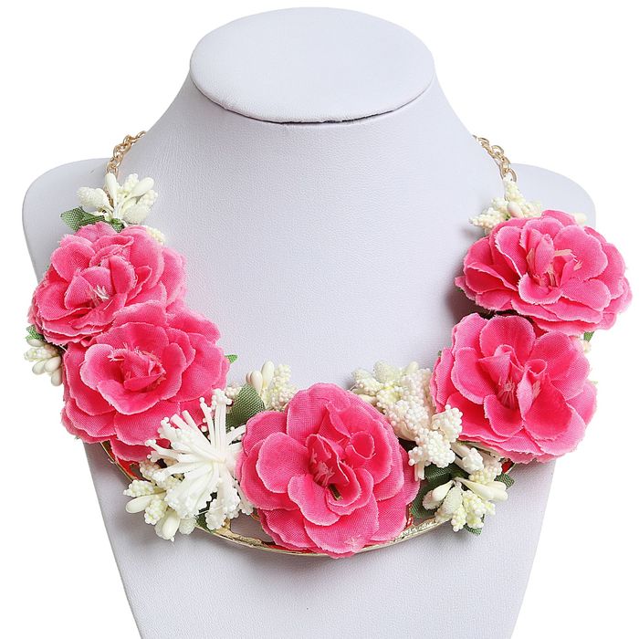 Колье "Цветочный шик", цвет розово-белый в золоте