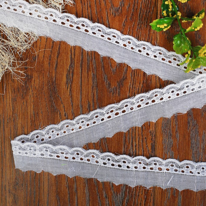Кружево "Шитьё", ширина 30мм, 14±1м, цвет белый
