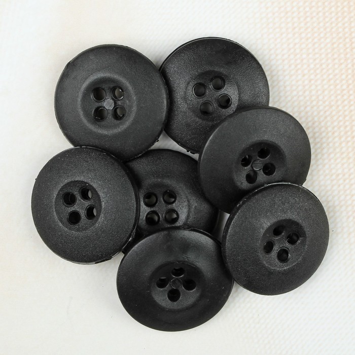 Пуговица, 4 прокола, 20 мм, цвет чёрный