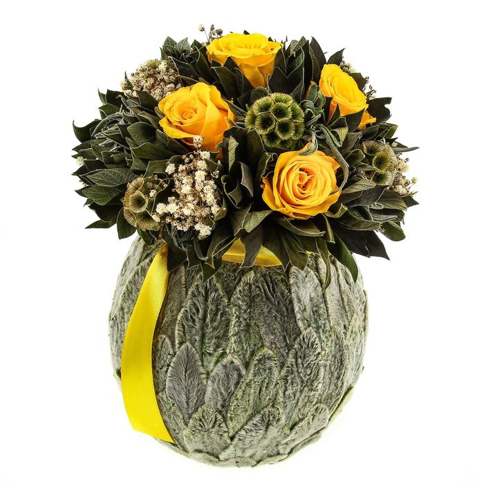 Декоративная композиция "Бомбоньер" большой, 20 х 20 х 24 см, бутоны роз желтые