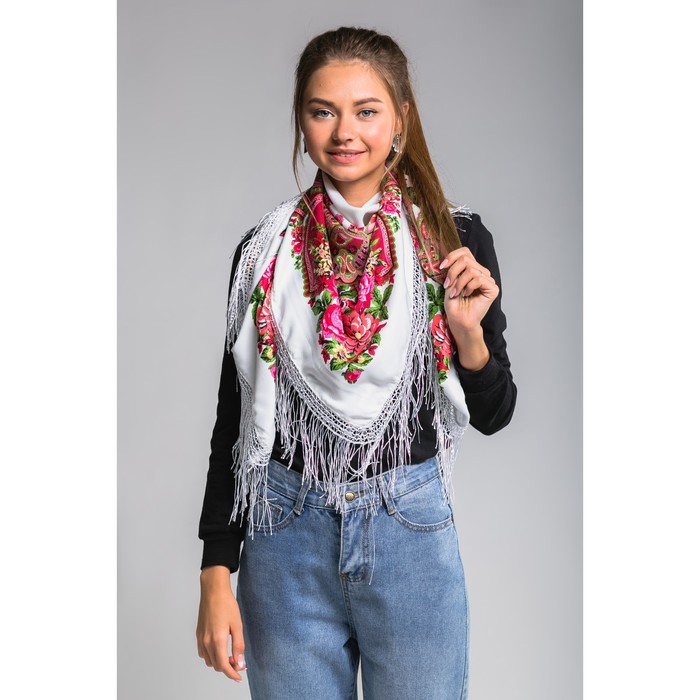 Платок многоцветный с бахромой Этель "Новогодние забавы", размер 115х115 см, принт пуансеттия