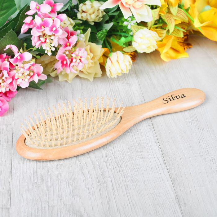 Расчёска массажная овальная деревянная, цвет светлое дерево