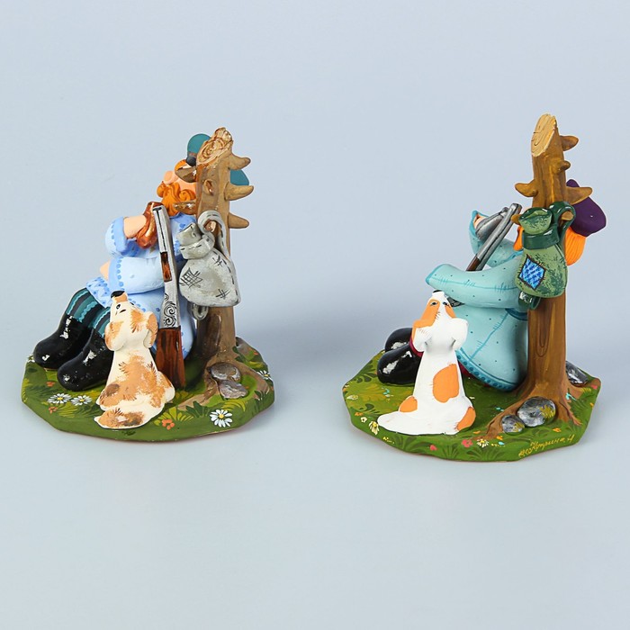 Ковровская глиняная игрушка "Охотник у сосны" микс