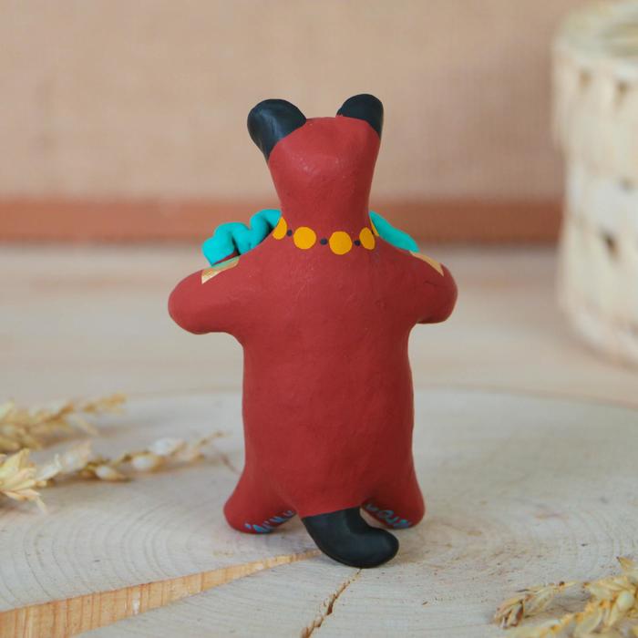 Дымковская игрушка "Медведь с цветком, с петухом" 11 см микс