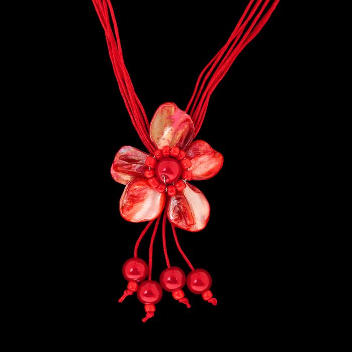 Колье "Красный бутон"