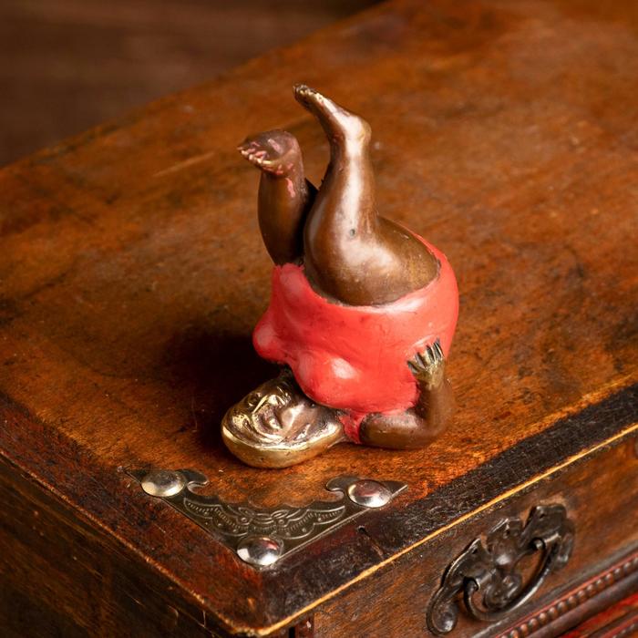 Сувенир &quot;Толстушка йога&quot;