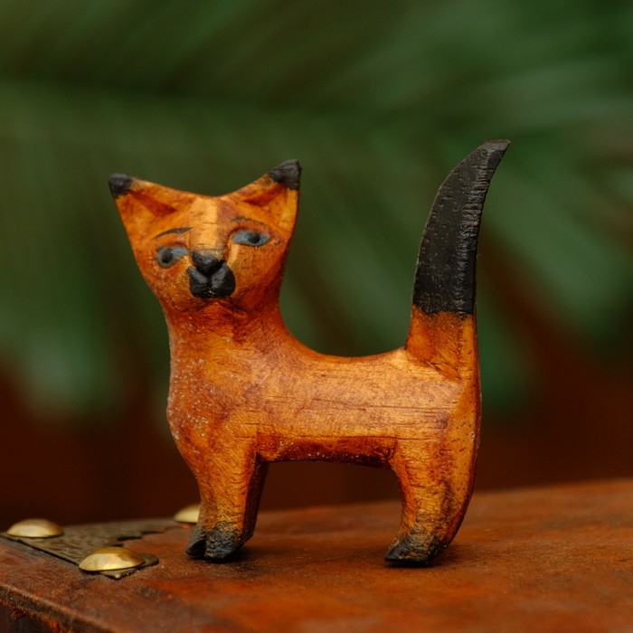 Сувенир "Кот Джакарта хвост дыбом"