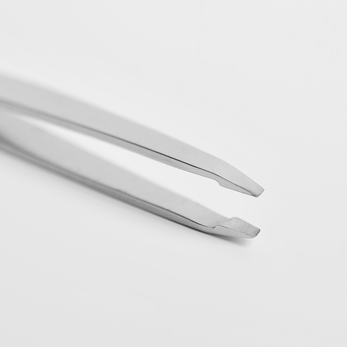Пинцет широкий, скошенный наконечник, 9,5см,цвет серебристый