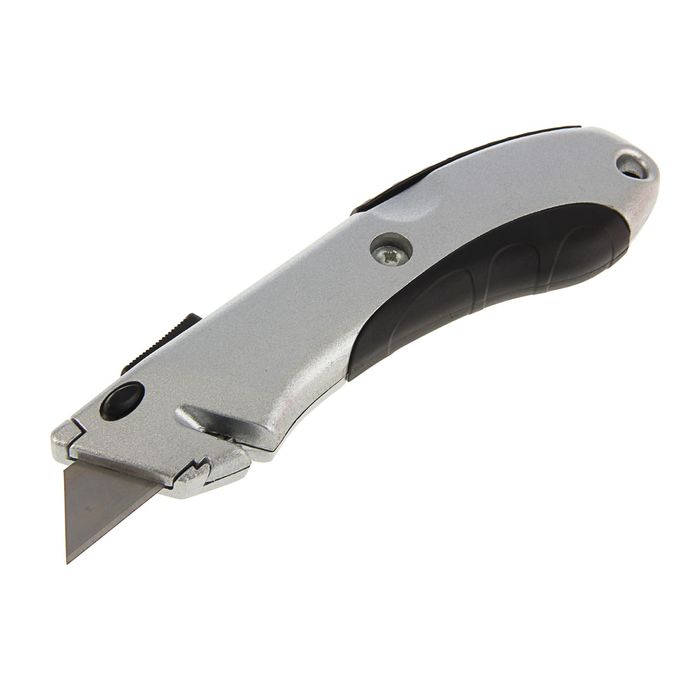 Нож универсальный TUNDRA premium, корпус металл, усиленный, 3 зап. трапецивидных лезвия