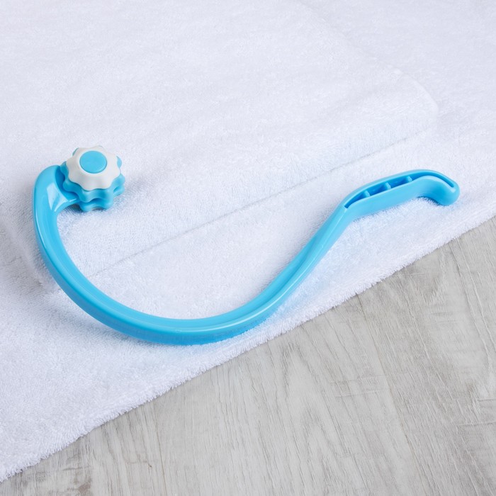 Массажёр универсальный "Завиток", 2 колеса, цвет голубой