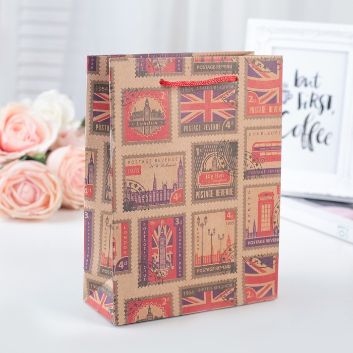 Пакет крафт "Марки", 15 х 6 х 20 см