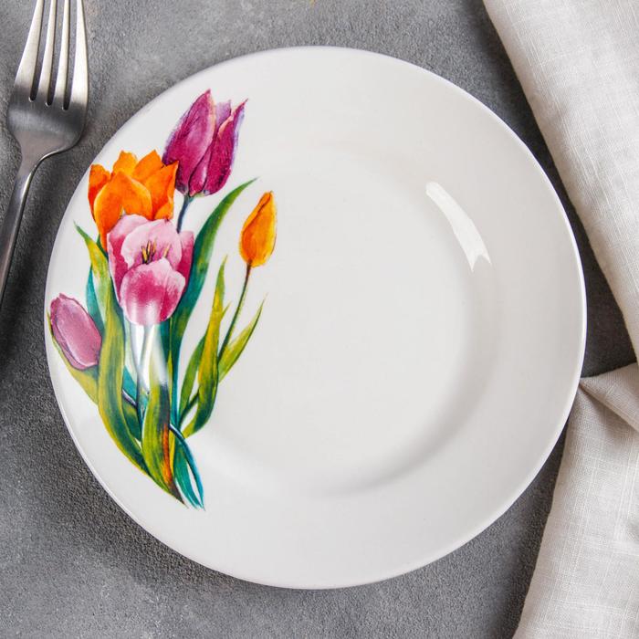 Тарелка мелкая 17,5 см "Тюльпаны"