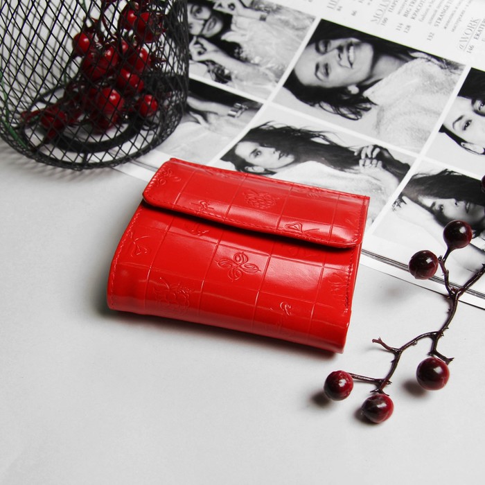 Кошелёк женский складной, 2 отдела, отдел для монет, цвет красный