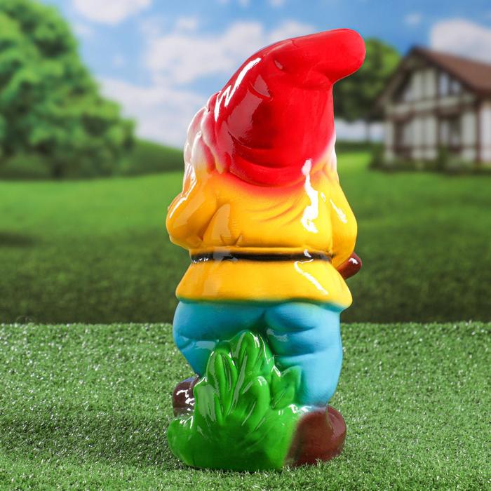 Садовая фигура "Гном с ножницами", микс