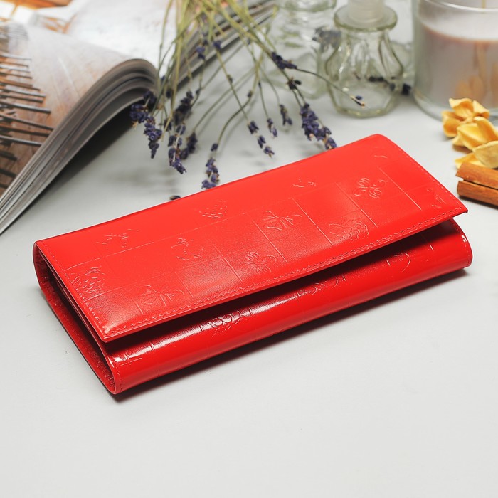 Кошелёк женский на клапане, 3 отдела, для карт, для монет, цвет красный