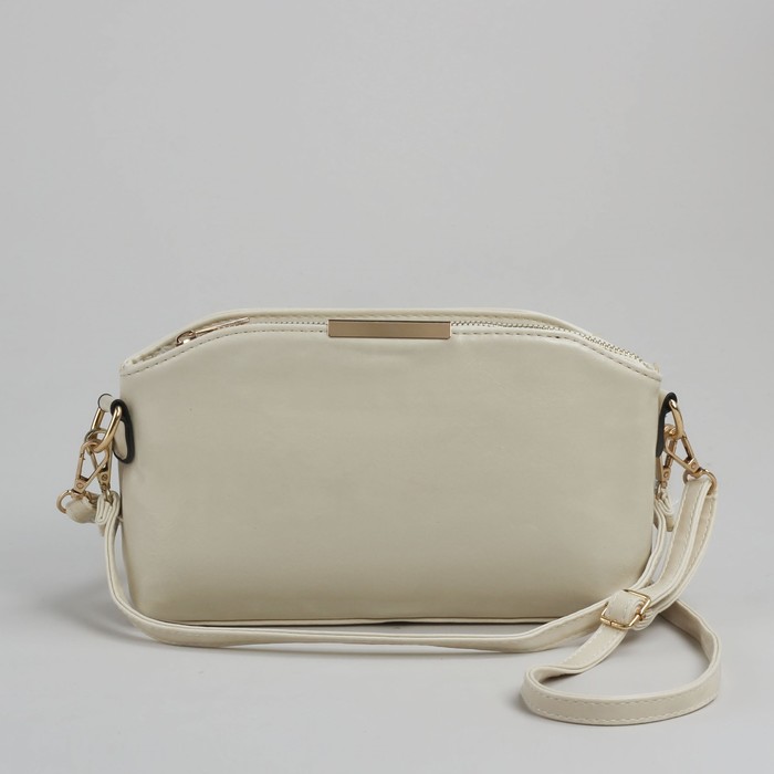 Сумка женская на молнии, 1 отдел, 3 наружных кармана, регулируемый ремень, цвет молочный