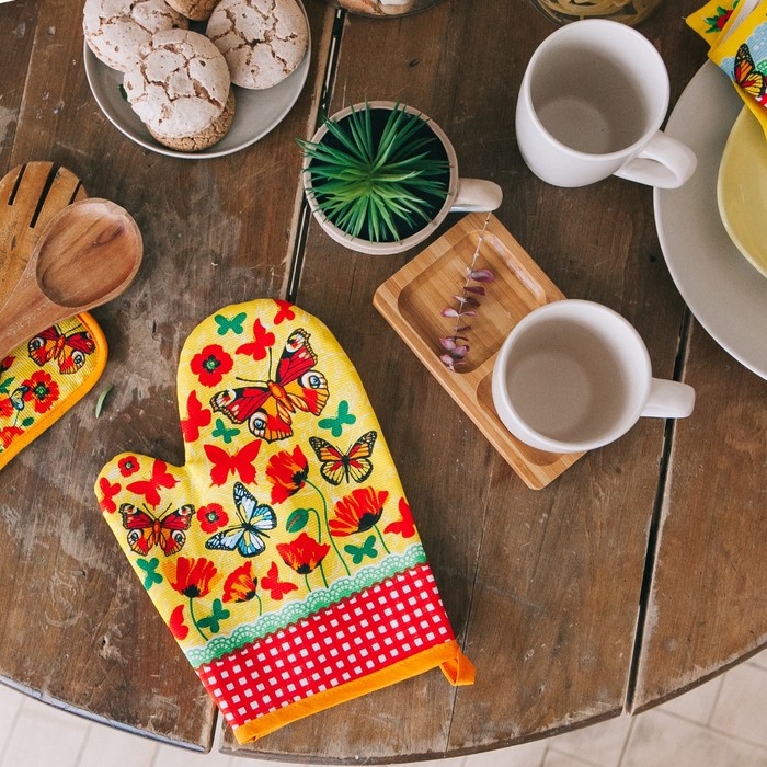 Варежка "Доляна" Маковое поле, размер 18х26 см, 100% хлопок, рогожка 162 г/м2