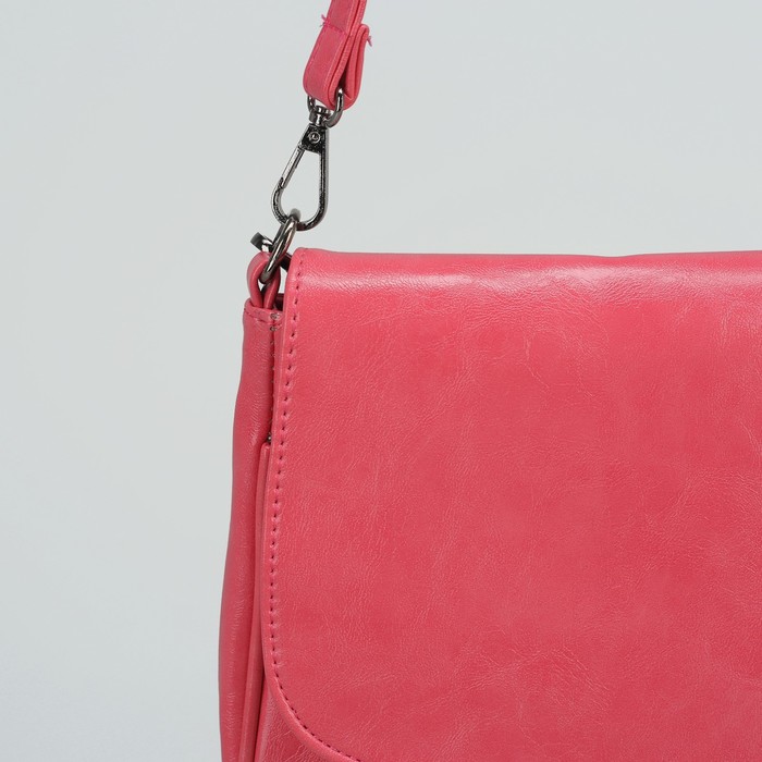 Сумка женская на молнии, 1 отдел с перегородкой, 1 наружный карман, регулируемый ремень, розовая