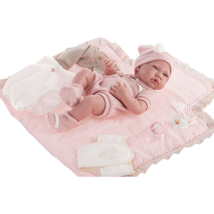 Кукла-младенец "Кармелита" с пеленальным комплектом