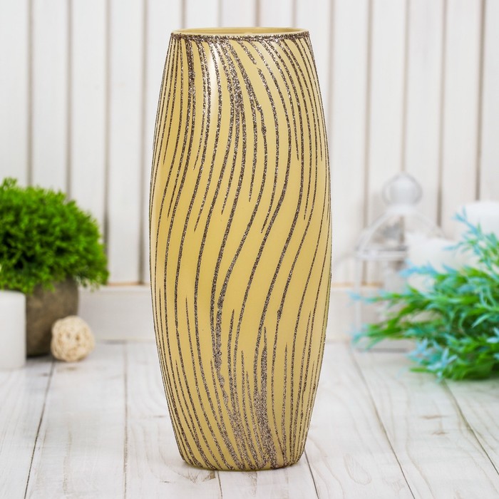 Ваза "Изящные линии"