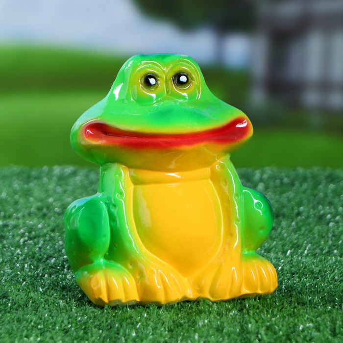 Садовая фигура "Лягушонок" глянец