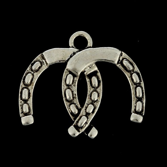 Декоративный элемент "Две подковы"