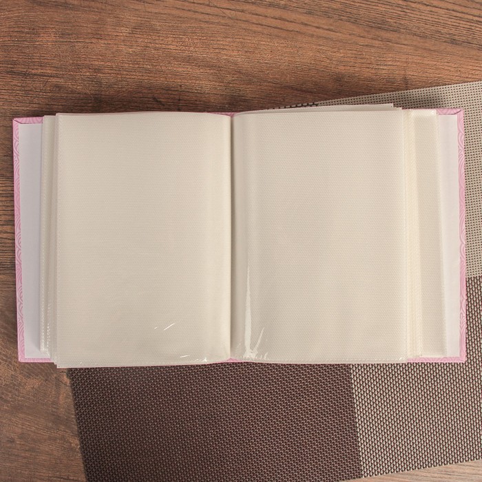 Фотоальбом на 100 фото 13х18 см "Наша счастливая история" с эффектом