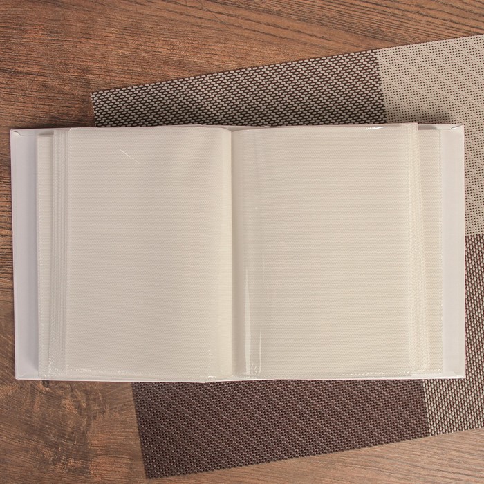 Фотоальбом на 100 фото 13х18 см "Мне 1 год" для девочки