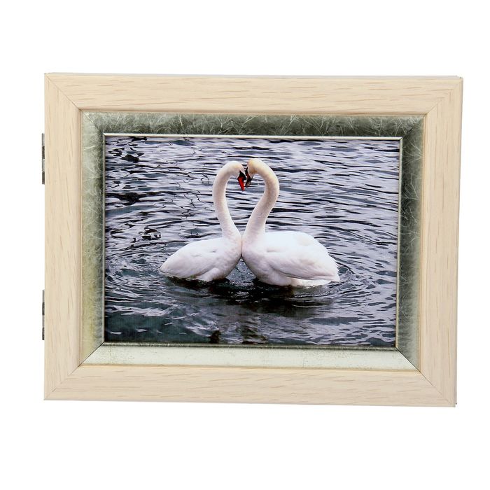 Ключница "Пара лебедей"